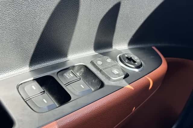 Hyundai i10 (2014) thumbnail 13