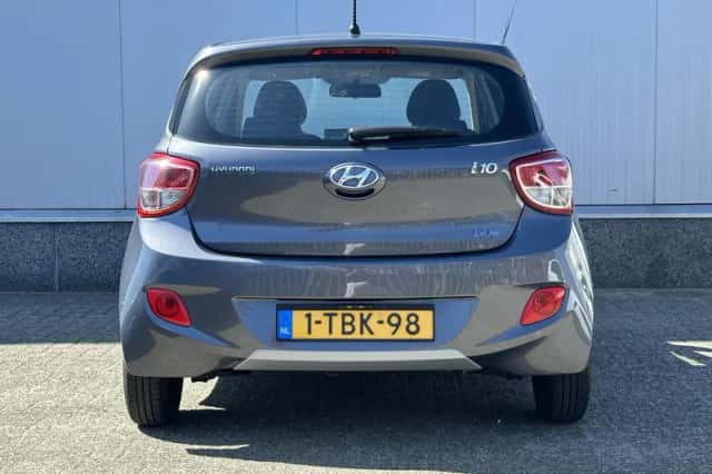 Hyundai i10 (2014) thumbnail 16