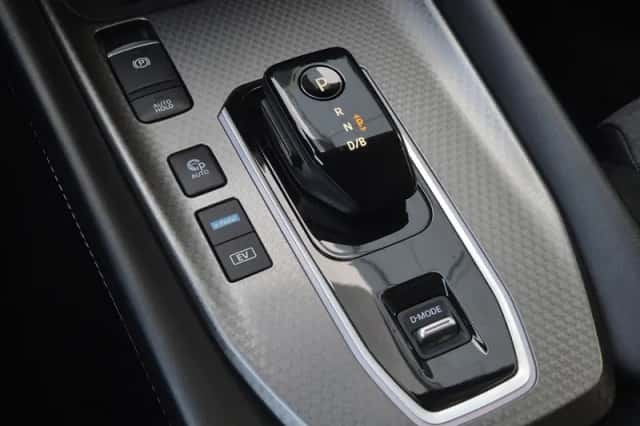 Nissan Qashqai (2024) thumbnail 12