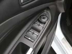 Ford Kuga (2018) thumbnail 10