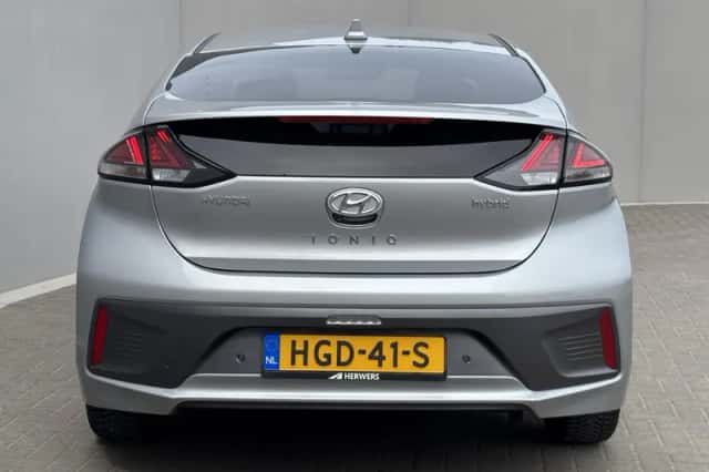 Hyundai Ioniq (2020) thumbnail 44