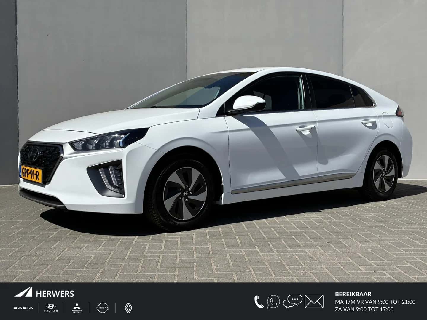 Hyundai Ioniq (2022) — foto 1