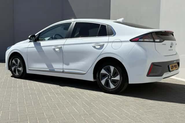 Hyundai Ioniq (2022) thumbnail 14