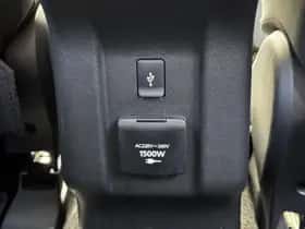 Mitsubishi Outlander (2021) thumbnail 16