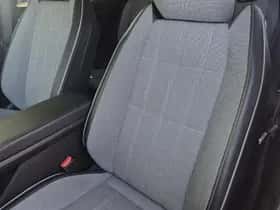 Renault Mégane E-Tech (2024) thumbnail 24