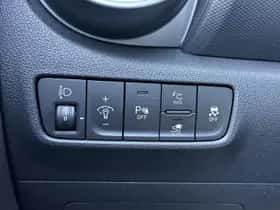 Hyundai Kona (2023) thumbnail 22