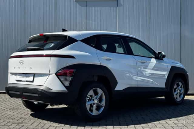 Hyundai Kona (2026) thumbnail 3