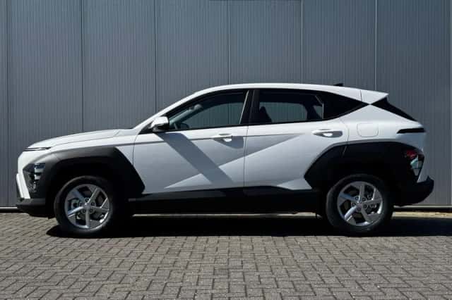 Hyundai Kona (2026) thumbnail 4