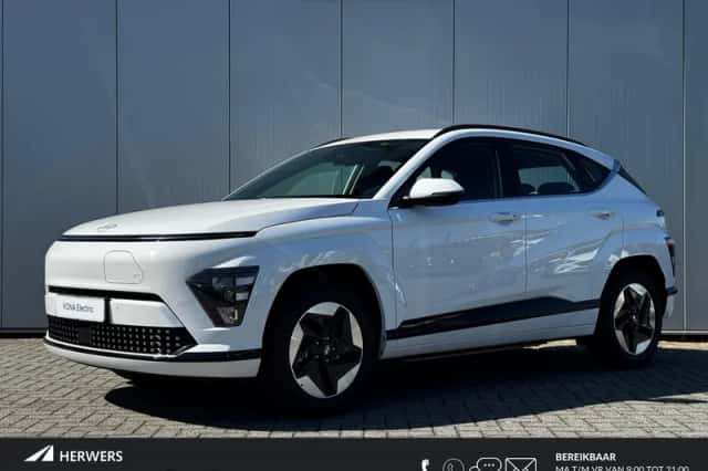 Hyundai Kona (2026) thumbnail 1