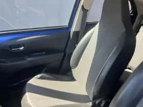 Toyota Aygo (2018) thumbnail 25