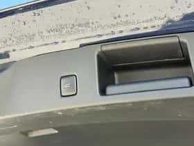 Ford Kuga (2023) thumbnail 41