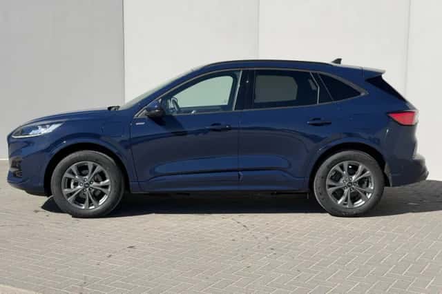 Ford Kuga (2023) thumbnail 9