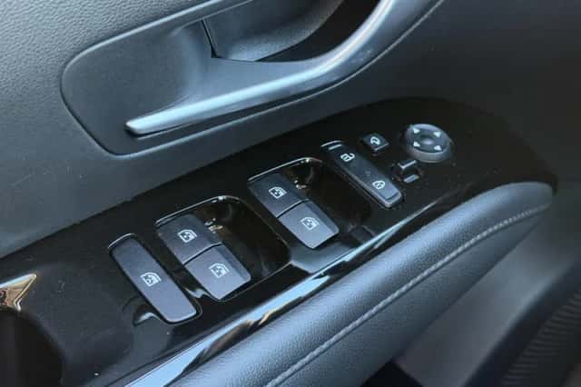 Hyundai Tucson (2023) thumbnail 12