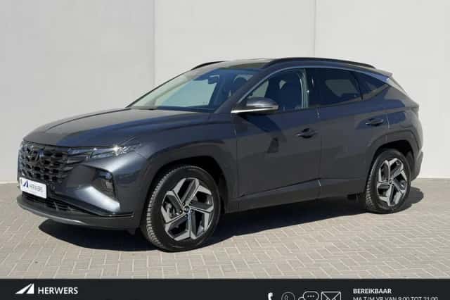 Hyundai Tucson (2023) thumbnail 1