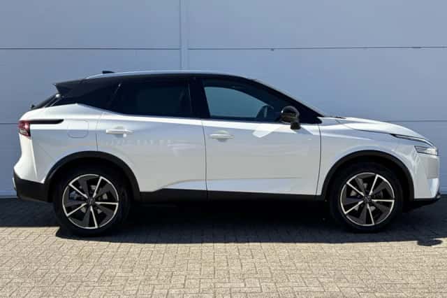 Nissan Qashqai (2023) thumbnail 18