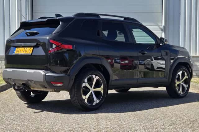 Dacia Duster (2024) thumbnail 3