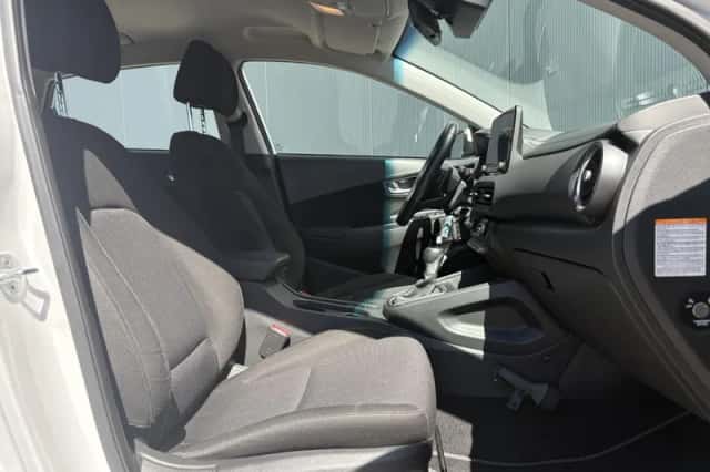 Hyundai Kona (2022) thumbnail 23