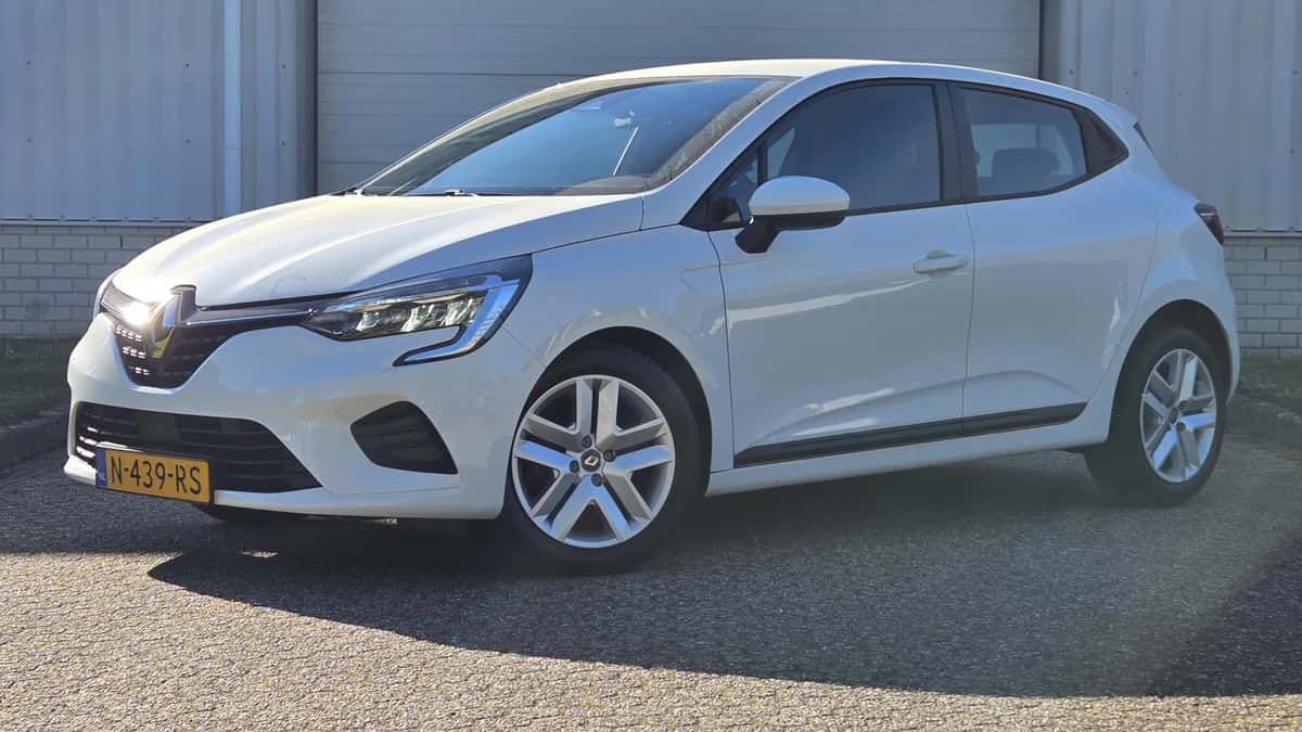 Renault Clio (2022) — foto 1