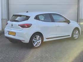 Renault Clio (2022) thumbnail 6