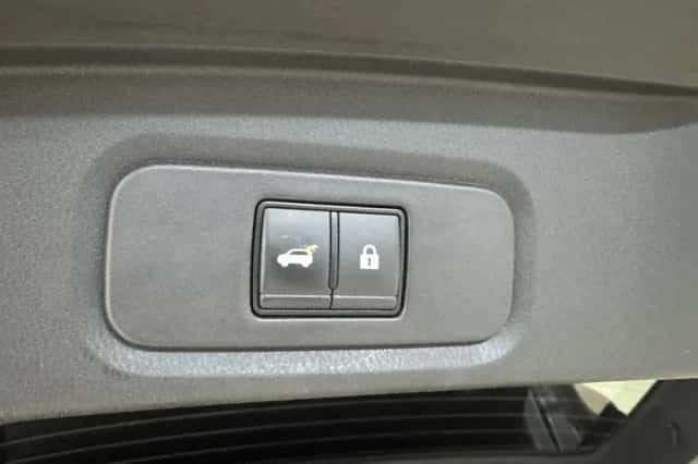 Nissan Qashqai (2023) thumbnail 26