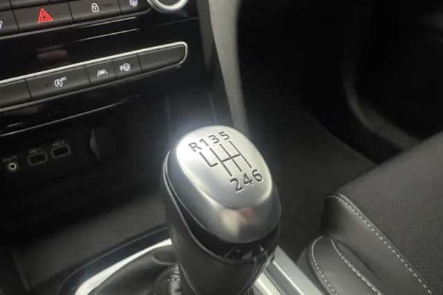 Renault Mégane (2023) thumbnail 24