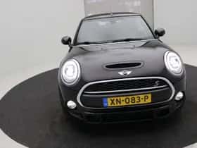 MINI Cabrio (2018) thumbnail 35