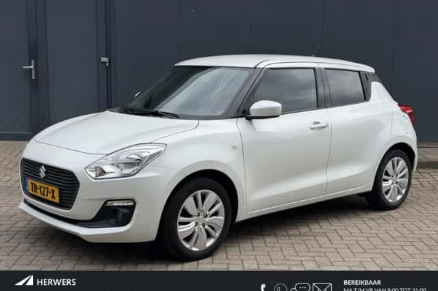 Suzuki Swift (2018) thumbnail 1