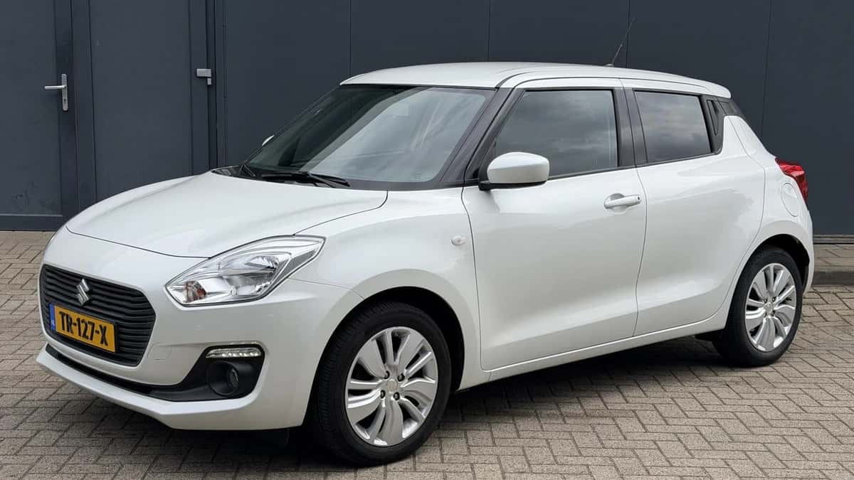 Suzuki Swift (2018) — foto 1