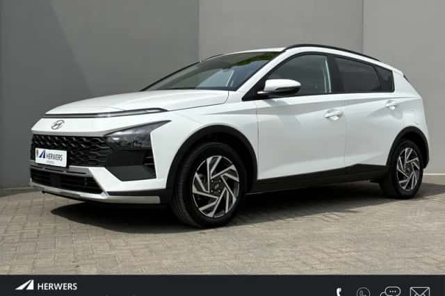 Hyundai Bayon (2025) thumbnail 1