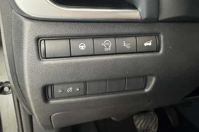Nissan Qashqai (2023) thumbnail 33