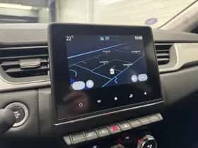 Renault Captur (2023) thumbnail 7