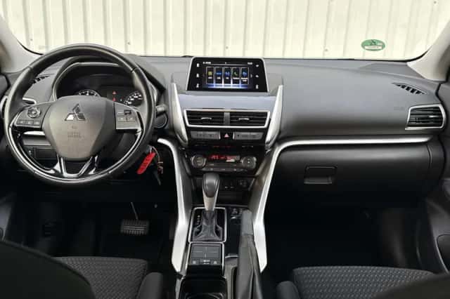 Mitsubishi Eclipse Cross (2020) thumbnail 2