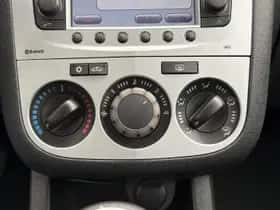 Opel Corsa (2012) thumbnail 7