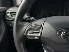Hyundai i30 (2022) thumbnail 32