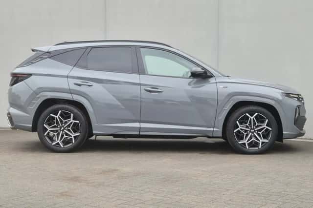 Hyundai Tucson (2022) thumbnail 18