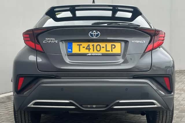 Toyota C-HR (2021) thumbnail 44