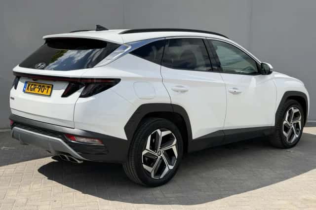 Hyundai Tucson (2023) thumbnail 3