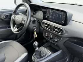 Hyundai i10 (2023) thumbnail 31