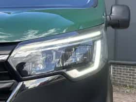 Renault Trafic (2022) thumbnail 28