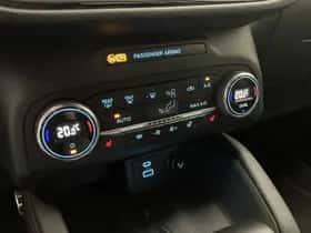 Ford Kuga (2020) thumbnail 21