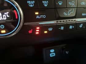 Ford Kuga (2020) thumbnail 24