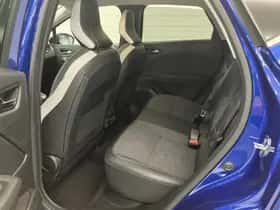 Renault Captur (2021) thumbnail 11