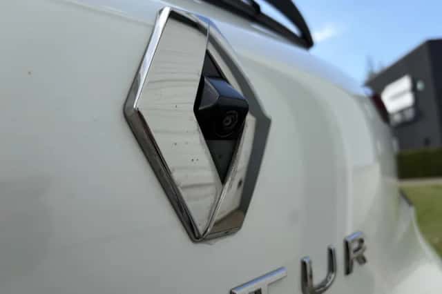 Renault Captur (2020) thumbnail 37