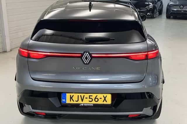Renault Mégane E-Tech (2023) thumbnail 41