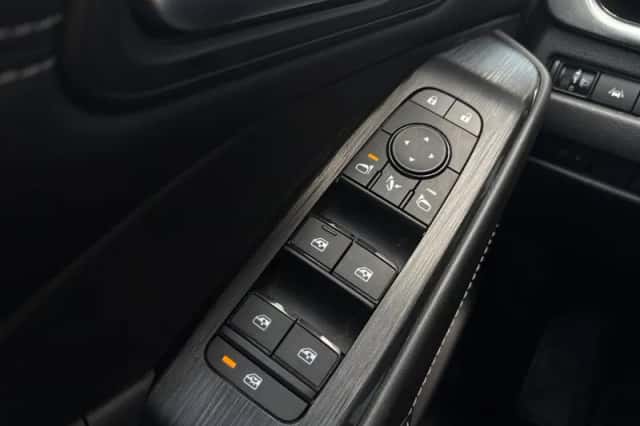 Nissan Qashqai (2023) thumbnail 14