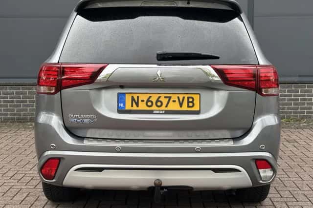 Mitsubishi Outlander (2021) thumbnail 30