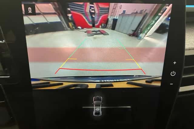 Renault Austral (2024) thumbnail 9