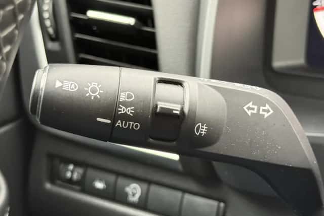Nissan Qashqai (2023) thumbnail 30