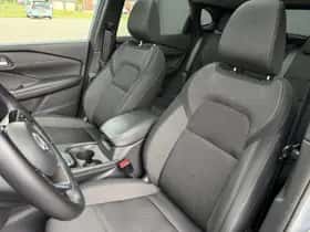 Nissan Qashqai (2023) thumbnail 9