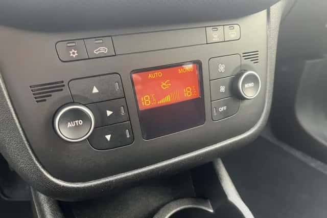 Fiat Punto (2019) thumbnail 14